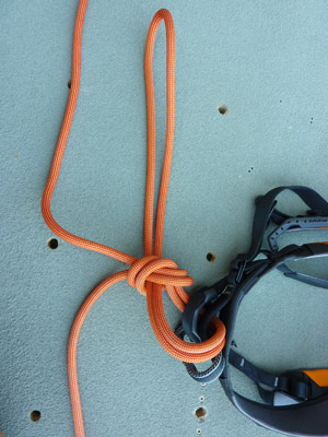 Demi double-nœud de pêcheur